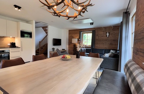 Donnersbachwald Ski Chalet | Chalet with 2 terraces and a sauna