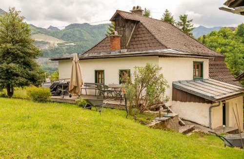 Ebensee House | charmantes Landhaus am Berg