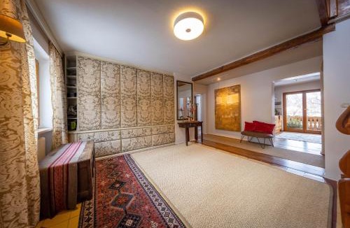 Maishofen House | Charming Alpine Country House near Zell am See