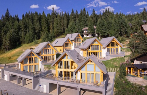Schonberg House | Charming chalet near ski resort
