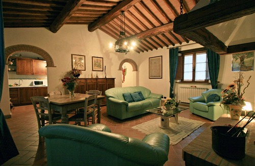 San Macario In Monte Villa | Charming Villa in Tuscany private pool & extensive garden, amazing views