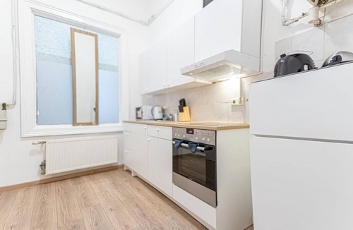 Neulerchenfeld Apartment | City Linked 2BR Apartment Near Wiener Stadthalle