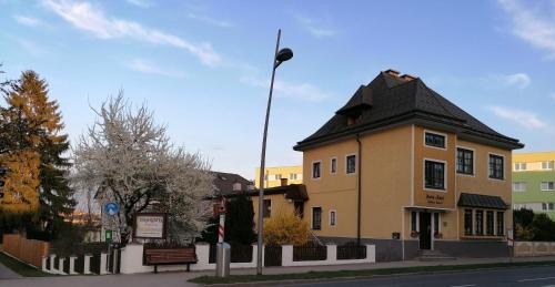 Wieselburg Hostel | Cityhostel Wieselburg