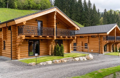 Jenig House | Clofers Leisure Lodges Jenig