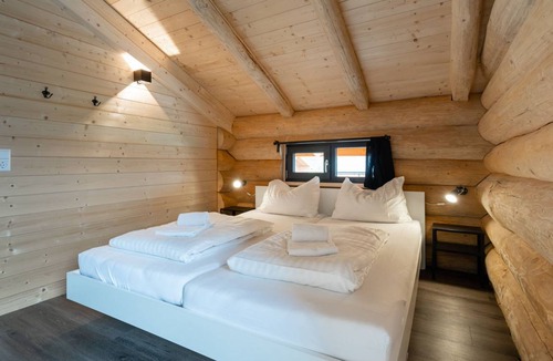 Jenig House | Clofers Leisure Lodges Jenig