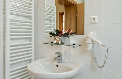Hietzing Hotel | Club Hotel Cortina
