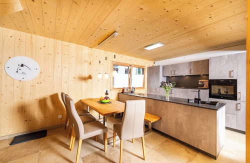 Hinterbichl House | Comfortable vacation home, Virgental Valley, Hohe Tauern National Park. Family friendly