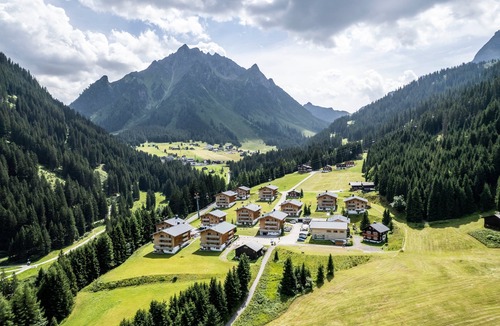 Gargellen Apartment | Comfort 6-person apartment in the holiday park Landal Hochmontafon