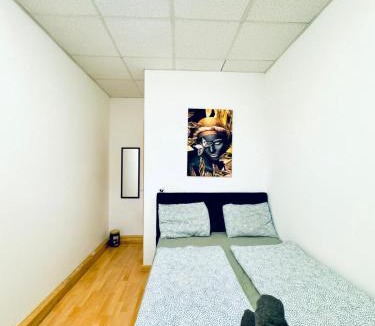 Kalksburg Apartment | Comfortable 2BR Apartment with Living Room in Vienna for long stay