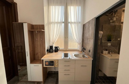 Neulerchenfeld Apartment | Comfortable Apartment | Close to Wiener Stadthalle