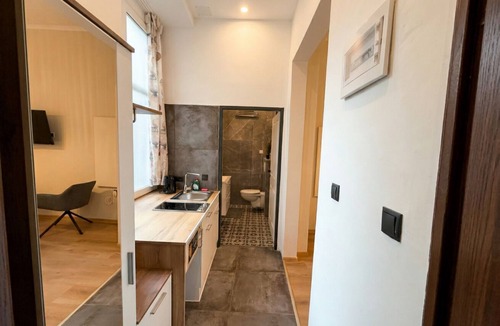 Neulerchenfeld Apartment | Comfortable Apartment | Close to Wiener Stadthalle