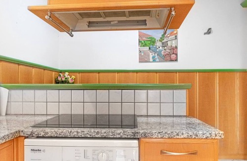 Grinzing Villa | Comfortable, well-located Royal Villa GD