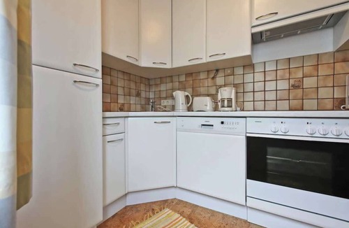 Riedenburg Apartment | cosy 2 room apartment , sleep 4, private parking