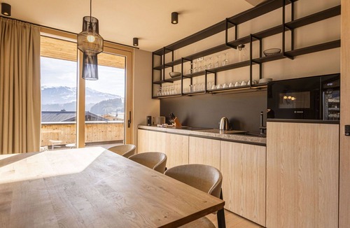 Oberndorf bei Kitzbuhel Apartment | Cosy apartment for 6 people with WIFI, TV, terrace, panoramic view and parking