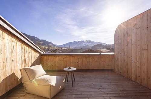 Oberndorf bei Kitzbuhel Apartment | Cosy apartment for 6 people with WIFI, TV, terrace, panoramic view and parking