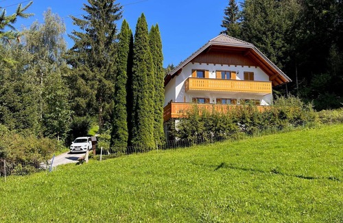 Grosssoelk Apartment | Cosy apartment for 2 people with hot tub, WIFI and TV