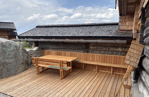 Forstau Apartment | Cosy apartment for 4 people with WIFI, TV, pets allowed and panoramic view