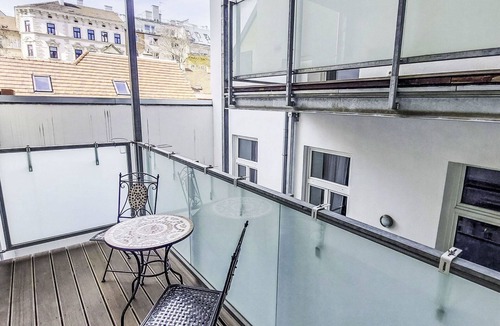 Himmelpfortgrund Apartment | Cosy apartment for 4 people with WIFI, TV and balcony