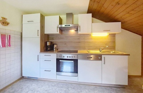 Zellbergeben Apartment | Cosy apartment for 5 people with WIFI, TV and balcony