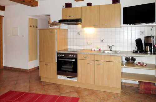 Emberg Apartment | Cosy apartment for 4 people with WIFI, TV and terrace