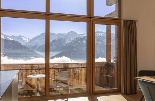 Paß Thurn Apartment | Cosy apartment for 10 people with pool, WIFI, TV and terrace