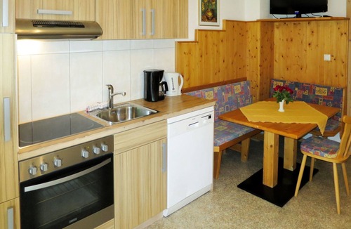 Rohrberg Villa | Cosy apartment in villa for 2 guests with WIFI, TV and terrace