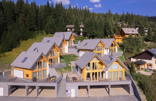 Schonberg House | Cosy chalet with sauna