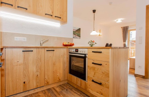 Lofer Apartment | Cosy vacation home with lift, near ski lift