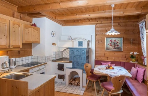 Ramsau am Dachstein Apartment | Country house apartment 60m² 2-4 persons - 4* star organic wooden house Heimat &