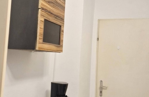 Hundsturm Apartment | Cozy 1BR Apt with Living Room & Garden