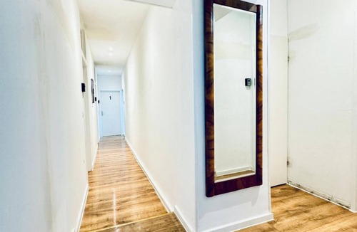 Margareten Apartment | Cozy Apartment, 10-Min to Matzleinsdorfer Platz