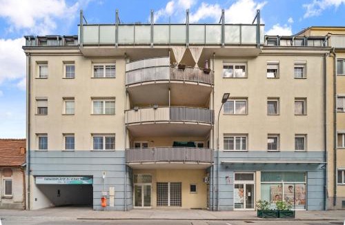 Schwechat Apartment | Cozy Apartment near Airport & City Center with Private Garden
