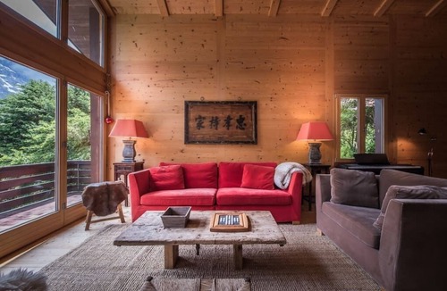 Grindelwald Ski Chalet | Cozy free standing Chalet with garden and amazing mountain views