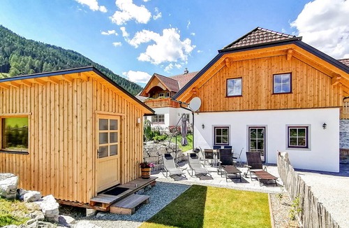 Weisspriach House | Cozy home in Weisspriach with sauna
