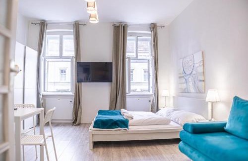 Neulerchenfeld Apartment | Cozy Studio Apt Near Vienna Wiener Stadthalle