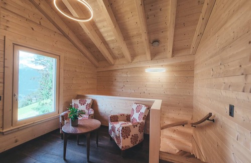 Weerberg Apartment | Cozy two-storey log cabin apartment on the forest/piste with valley and pool view