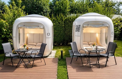 Oberhofen am Irrsee RV Rental | Cubes am Irrsee - Self Check-In