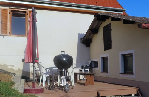 Eisenberg an der Pinka Ski Chalet | Cute holiday home at the foot of the Eisenberg vineyard