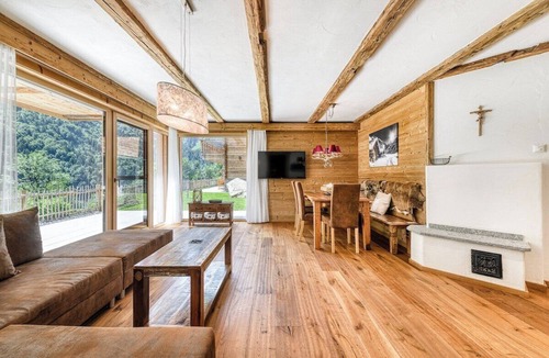 Buerserberg Apartment | Dahoam Appartments – 3-Room with terrace Schesa