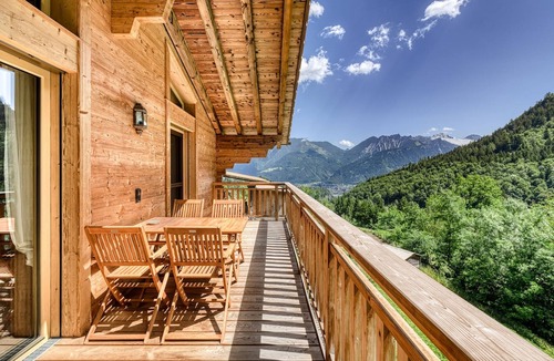 Buerserberg Apartment | Dahoam Appartments 3-zimmer mit Balkon Loisch