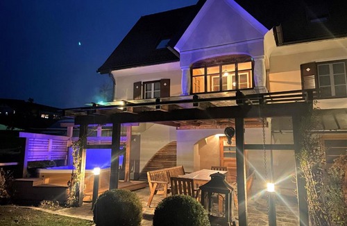 Eibiswald Villa | das "Ferienhaus Eibiswald" Landhaus Refugium im Schilcherland - Sauna und Spa
