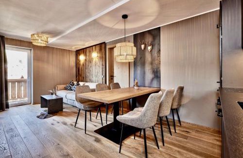 Ehrwald Apartment | Deluxe Apartment Zugspitze Ehrwald mit Pool, Sauna, direkt am Golfplatz