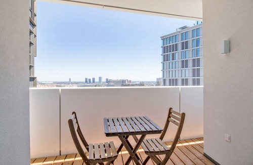Favoriten Apartment | Deluxe Favoriten 1BR w/Gym & Elevator, steps to Metro, by Blueground