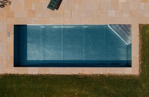 Lannach Ski Chalet | Design Country House & Pool in Famous Wine Region
