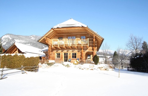Mauterndorf House | Detached holiday home in Mauterndorf /Salzburgerland near the ski area