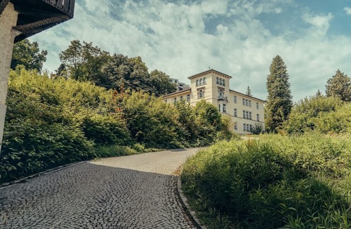 Bregenz Apartment | Die Antiqua – Timeless Elegance with a View