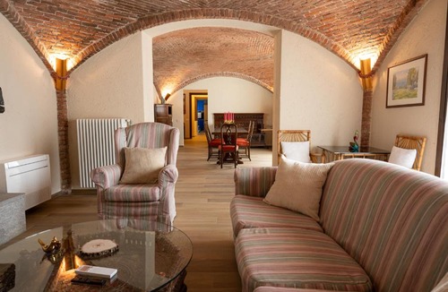 Ispra Apartment | Dimora Rustica