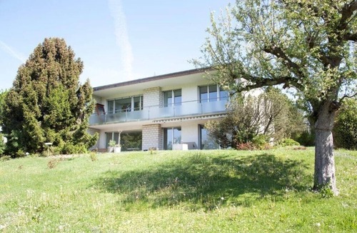 Uster District House | Directly at the nature reserve, nevertheless by S-Bahn in 15 minutes in Zurich city