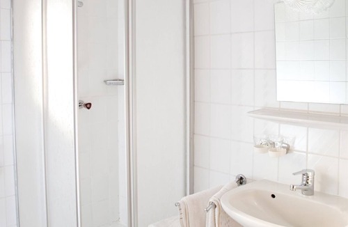 Wagerberg Apartment | Doppelzimmer - ab 7 Nächte - Gästehaus Gigler