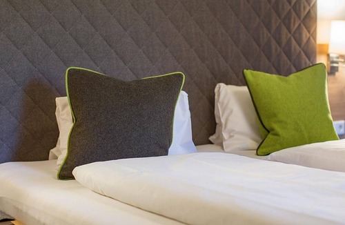 Kaprun House | Doppelzimmer mit Dusche od. Bad, WC - Hotel Tauernhof